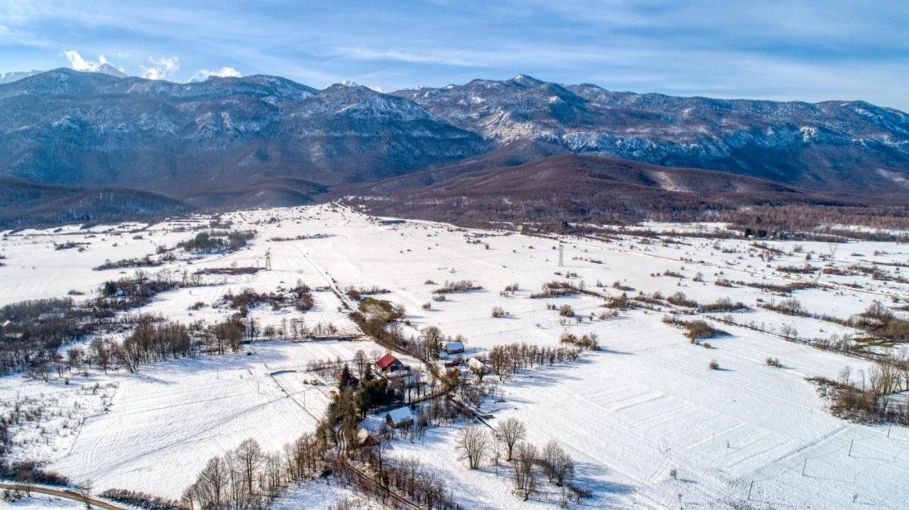 House Under The Velebit Mountain Villa Medak Dış mekan fotoğraf